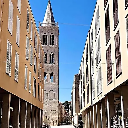 Nina , Old Town Apartment Zadar